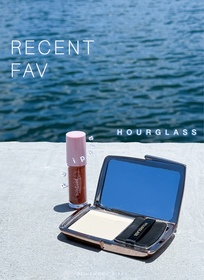 TinaWongLK-HOURGLASSVANISH 輕霧蜜粉餅_1