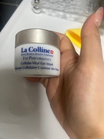 chasiutung-La Colline活細胞眼部美化膜_1