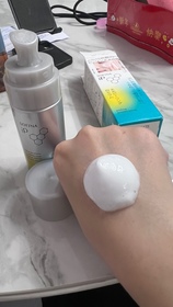 Yan-SOFINA iP水光去角質碳酸慕絲精華_2