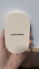 YY-LAURA MERCIER純淨無瑕輕羽養膚粉餅_1