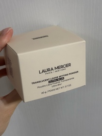 Suki-LAURA MERCIER柔焦保濕蜜粉_2