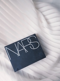 Chloeincosme-NARSLight Reflecting™原生光蜜粉餅 _1