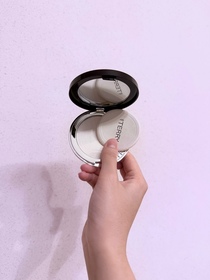 Kmggigi-BY TERRYHyaluronic Hydra-Powder_1