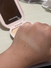 Jaywhy-LAURA MERCIER純淨無瑕輕羽養膚粉餅_2