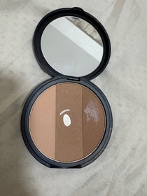 wcm-too cool for school美術課三色修容餅_2