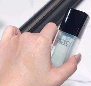 Fng-CHANELHYDRA BEAUTY Camellia Glow Concentrate_1