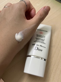 TsuenMa-Dior雪凝亮白全效輕盈防曬乳液 SPF50+ PA++++_1