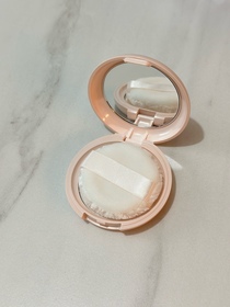 kayla.me.me-ettusais美肌護膚蜜粉餅_4