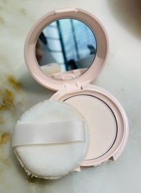 Milo101-ettusais美肌護膚蜜粉餅_1