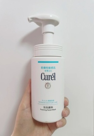 Kitty -Curél豐盈泡沫潔面乳_1