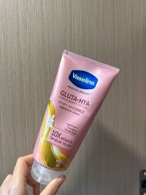 Chloeincosme-Vaseline肌亮水潤精華凝乳_1