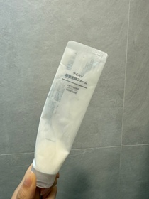 Chloeincosme-MUJI溫和保濕潔面乳_1