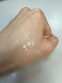 Rin-su:m37˚鎏金溯茫奢護乳液_2