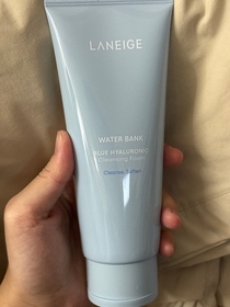 MaggieWong-LANEIGE水庫補濕微質酸潔面乳_1