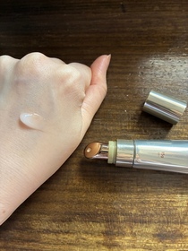 rabbit_red-HADA LABO 肌研Premium賦活緊緻眼霜_2