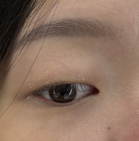 Kmggigi-Visée3D幻彩閃爍眼影液_3