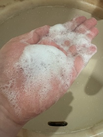 tracyyyy-CeraVe去油抗瑕疵白泥潔膚露_3