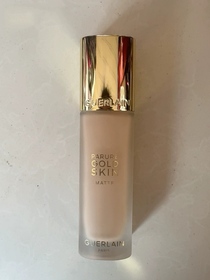 Kitty -GUERLAIN金鑽修顏無瑕粉底液_1