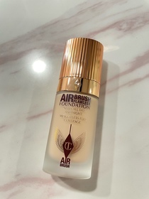 Blooming-Charlotte Tilbury輕盈無瑕粉底液 (NEXT GEN粉底)_1