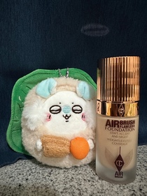 Kaorichannn-Charlotte Tilbury輕盈無瑕粉底液 (NEXT GEN粉底)_1