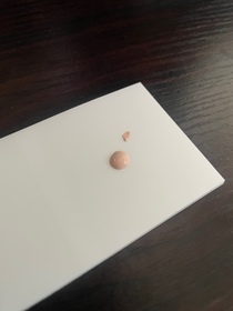 Charlotte-Charlotte Tilbury輕盈無瑕粉底液 (NEXT GEN粉底)_4