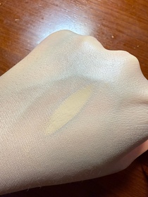 ynqq123-Charlotte Tilbury輕盈無瑕粉底液 (NEXT GEN粉底)_3