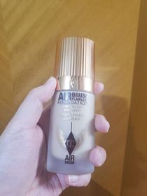 Candy Mak-Charlotte Tilbury輕盈無瑕粉底液 (NEXT GEN粉底)_1