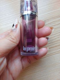 Fng-la prairie活膚稀世鉑金精華素_1