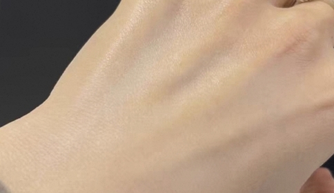 Fng-NIVEALUMINOUS630雙效淡斑煥白抗曬修護日乳 SPF50 PA+++_2