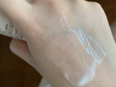 Emily Leung-MINON AminoMoist長效保濕乳液_1