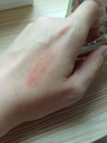 Fng-OPERA柔潤亮澤染色唇膏_1