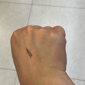 natanatalie-ettusais極幼持色眼線液_1