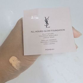 mandy-YSL BEAUTÉ恆時亮肌修護粉底液_2