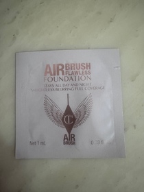 Tobimak-Charlotte Tilbury輕盈無瑕粉底液 (NEXT GEN粉底)_1