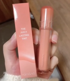 Emily Leung-rom&ndJUICY LASTING TINT_1