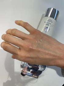 pink1314923-NIVEADERMA CARE科研 舒敏修護雙管精萃凝乳_4