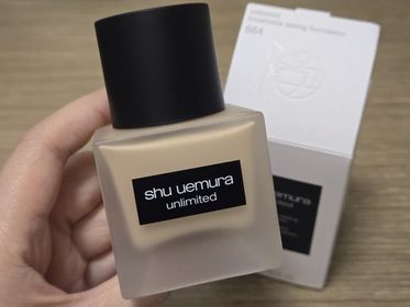 Sophia-shu uemura 植村秀unlimited 無限輕透持妝粉底液 (小方瓶 2.0)_1