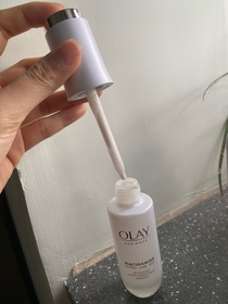 Jennifer cheng -OLAY水感透白光曜精華 (#水光小白瓶)_2