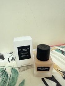 nicarhuang-shu uemura 植村秀unlimited 無限輕透持妝粉底液 (小方瓶 2.0)_1