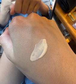 sharonchowcc-shu uemura 植村秀unlimited 無限輕透持妝粉底液 (小方瓶 2.0)_2