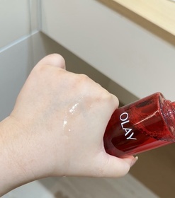 Emily Leung-OLAY新生高效緊緻精華水_1