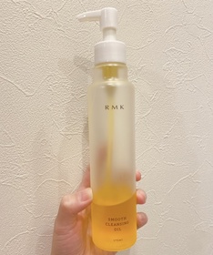 Emily Leung-RMK柔滑卸妝油_1