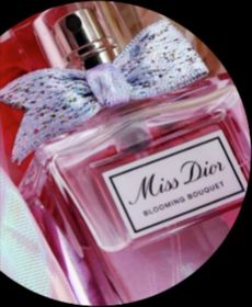 Jessie C-DiorMiss Dior Blooming Bouquet 淡香薰_1