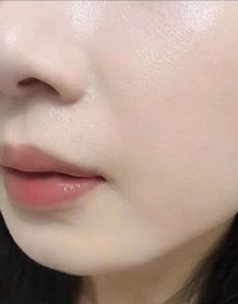 Fng-YSL BEAUTÉ恆時亮肌修護粉底液_2