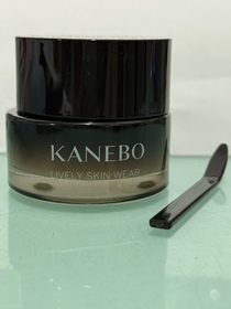 ying-KANEBO 原生活力精華粉底霜_1