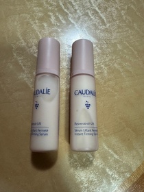 iliya -CAUDALIE白藜蘆醇提昇緊緻精華_3