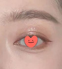 Fng-KATE TOKYO淚光美瞳眼線筆_3