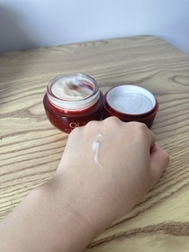 Yandyyanyan-OLAY胜肽專研緊緻滋潤面霜_2