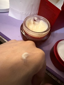 Kaori To-OLAY胜肽專研緊緻滋潤面霜_1