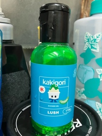 劉肥貓-LUSH哈密瓜刨冰沐浴露_1